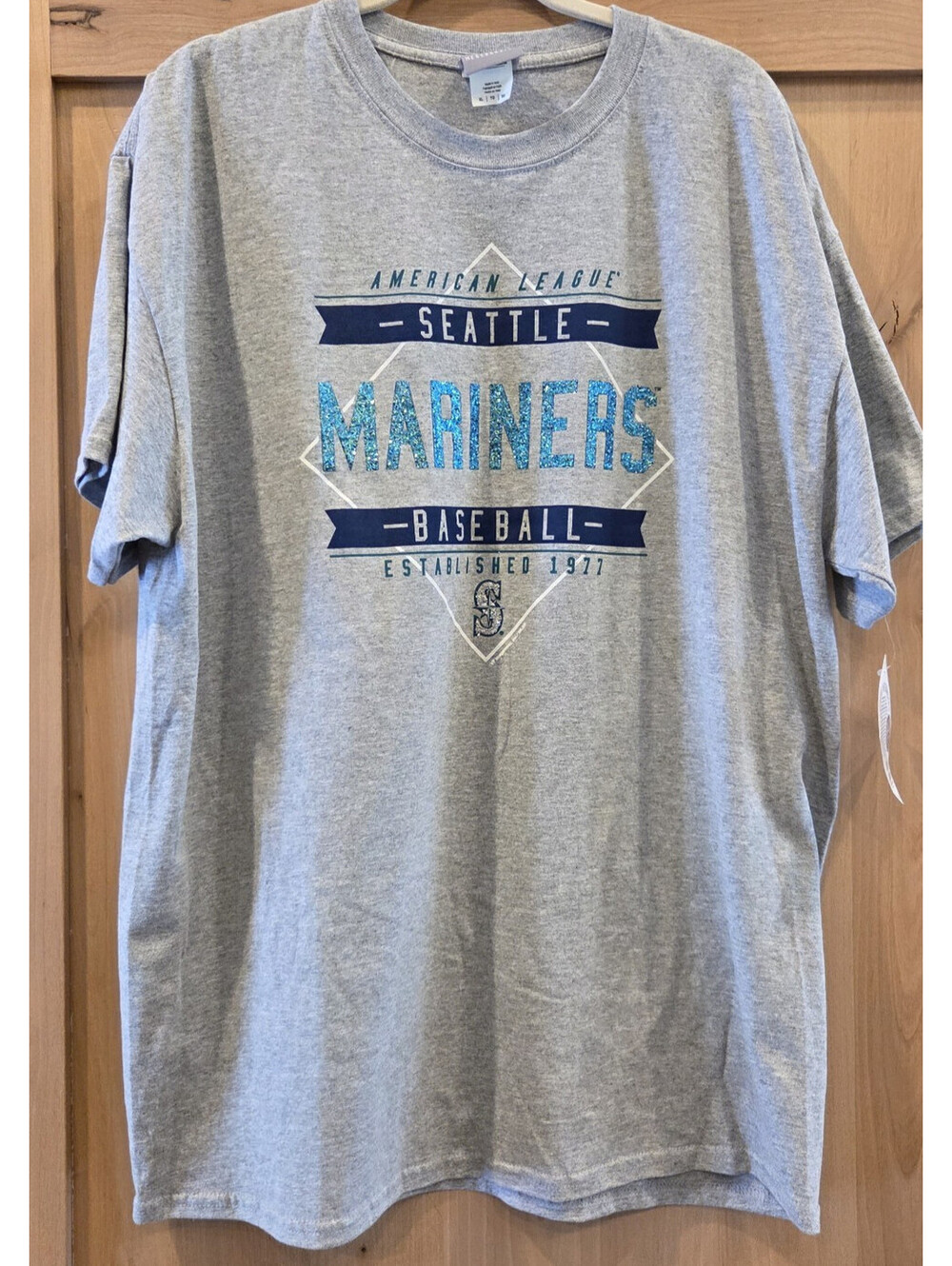 Seattle Mariner Shirt MLB XL Gray Pre Owned.  Excellent Condition Must Have!